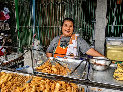 Street food vendors at Navy Pier