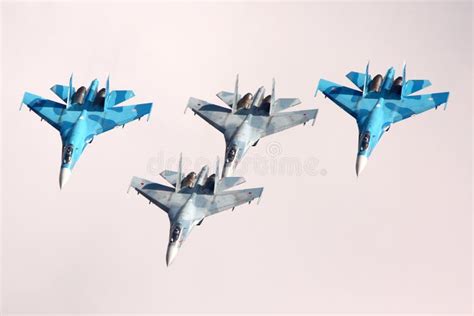 Su-27 formation flight