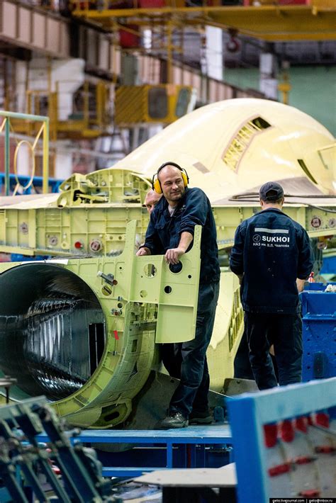 Su-34 Fullback Maintenance