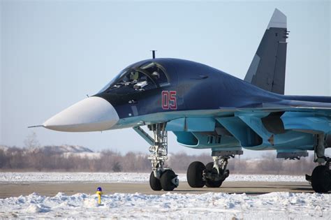 Su-34 Pilot and Navigator