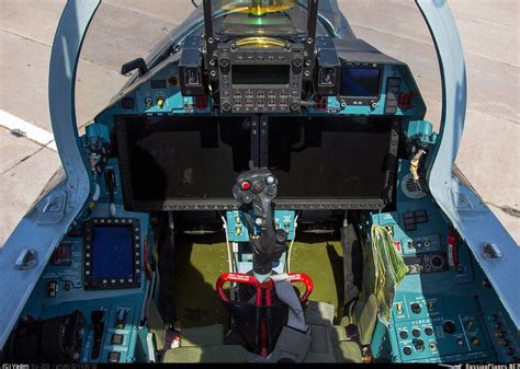 Sukhoi Su-35 cockpit