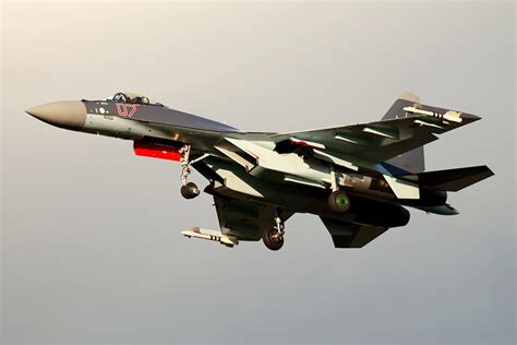 Sukhoi Su-35 Flanker aerial refueling