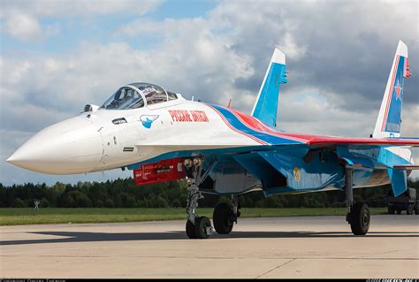 Su-35 in flight