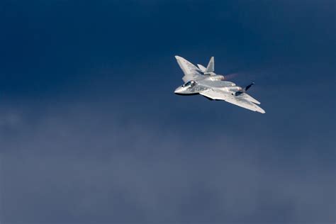 Su-57 Maneuverability and Speed