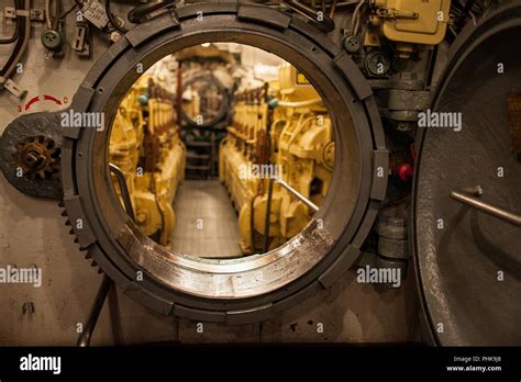 Submarine hatches