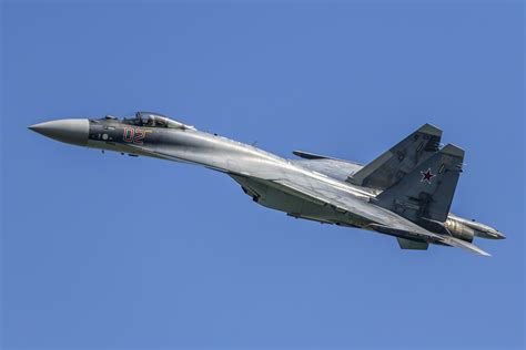 Sukhoi Su-35