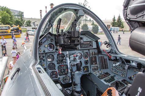 Sukhoi Su-57 cockpit