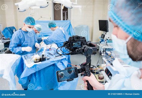 Surgical Assistant Operating Room