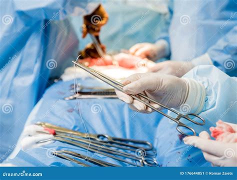 Surgical Assistant Operating Room Equipment