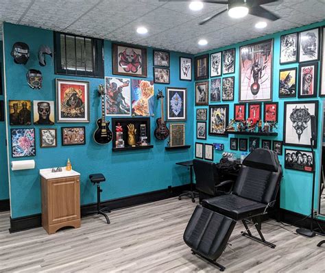 Tattoo shop 10 image