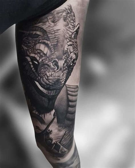 Application of tattoo fillers for sleeves designs