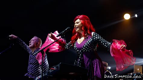 The B-52s live performance