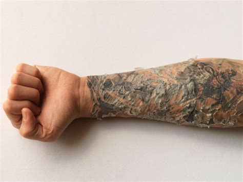 Tips for using tattoo healing wraps