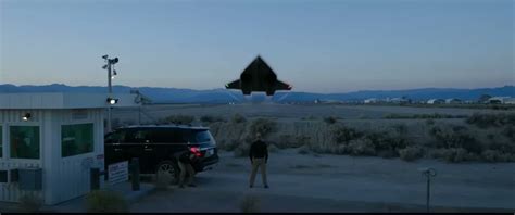 Top Gun Dark Star Mystery Image 3