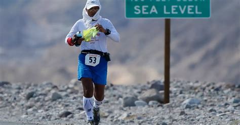 Catalina Island Marathon runner