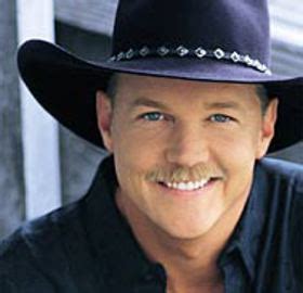 Trace Adkins charitable work