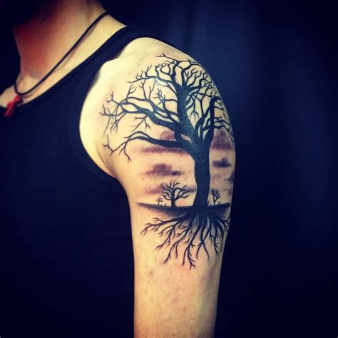 Tree Shoulder Tattoo Ideas