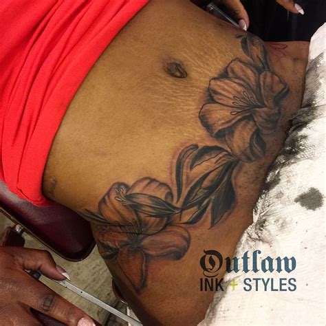 Combining Tummy Tuck with Tattoos