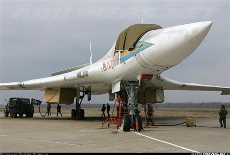 Tupolev Tu-160 Refueling