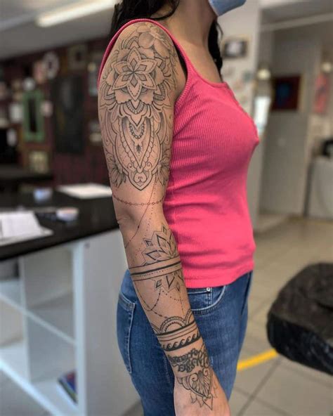 Upper Arm Tattoo Trends