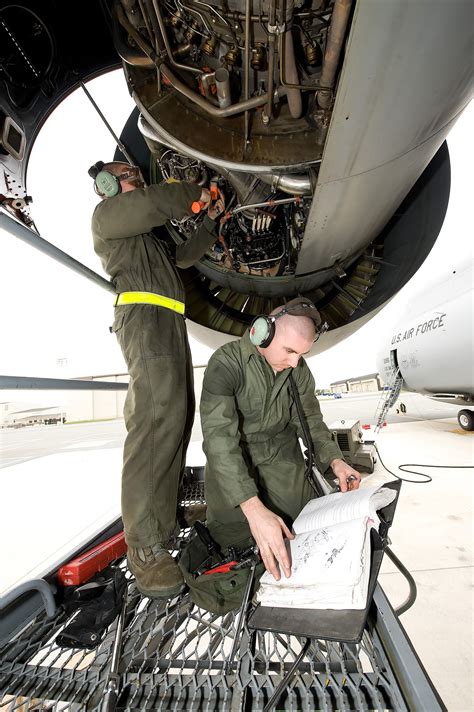 US Air Force Mechanic