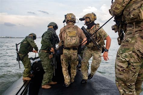 US Navy SEALs Process-Oriented