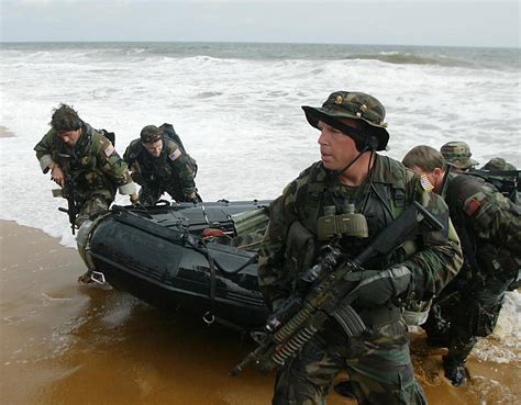 US Navy SEALs training