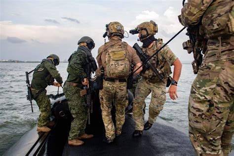 US Navy special warfare