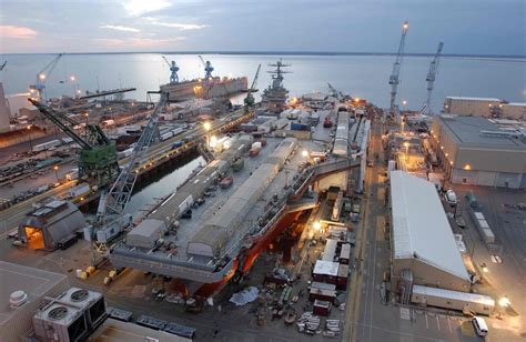 USS Carl Vinson Dry Dock