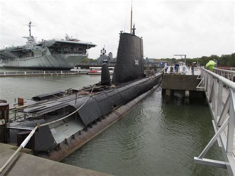 USS Clamagore SS-343 Submarine Tour