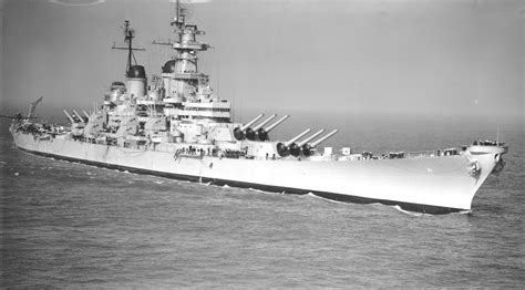 USS Iowa BB-61 in WW2