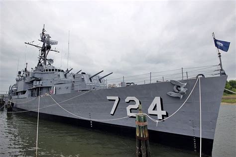 USS Laffey DD-724 Destroyer Tour