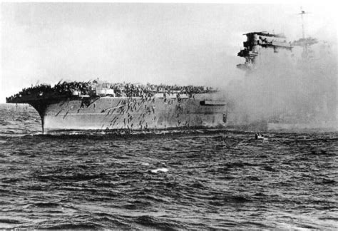 USS Lexington Sinking