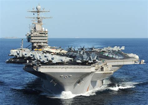 USS Lincoln CVN 72 Galley