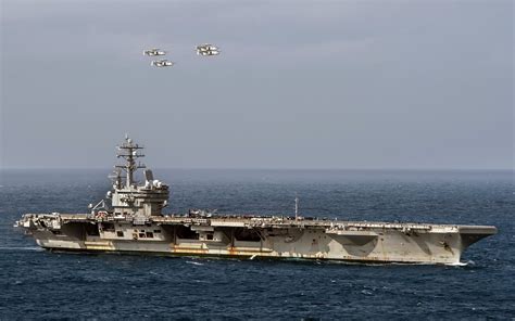 USS Ronald Reagan E-2C Hawkeye