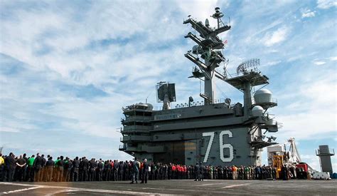 AN/SPY-1D(V) radar system on the USS Ronald Reagan