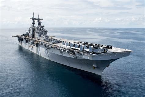 Wasp-class amphibious assault ship in modern naval warfare