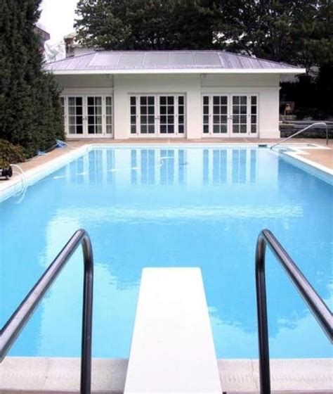 White House Pool