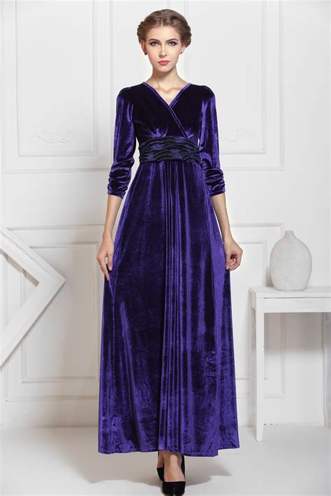 Description of Winter Navy Blue Gown